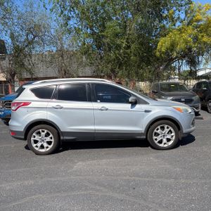 FORD ESCAPE TITANIUM - 10