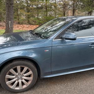 AUDI A4 2.0T PREMIUM - 2