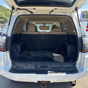 صورة مصغرة 44 لـ 2018 Toyota 4RUNNER SR5 PREMIUM