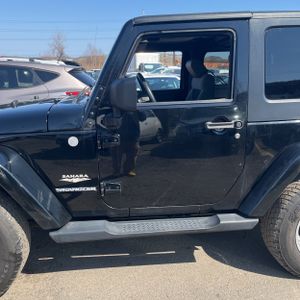 JEEP WRANGLER SAHARA - 4