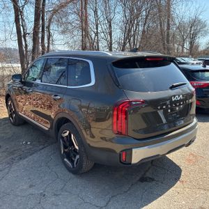 KIA TELLURIDE S - 5
