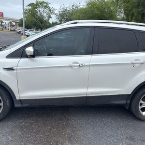 FORD ESCAPE TITANIUM - 4
