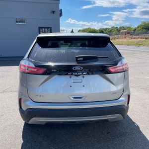 FORD EDGE SEL - 7