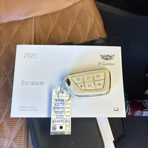صورة 57 لـ 2021 Cadillac ESCALADE ESV SPORT