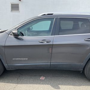 JEEP CHEROKEE LIMITED - 4