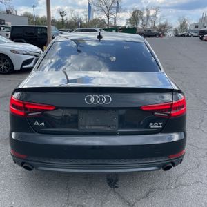 AUDI A4 2.0T PREMIUM - 7