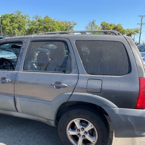 2005 Mazda TRIBUTE I — фото 6