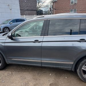 VOLKSWAGEN TIGUAN SEL 4MOTION - 4