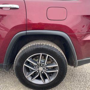 2017 JEEP GRAND CHEROKEE LIMITED — фото 18