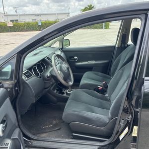2011 Nissan VERSA 1.8S — миниатюра 31