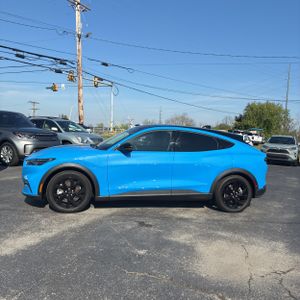 FORD MUSTANG MACH-E SELECT - 3