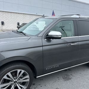 FORD EXPEDITION PLATINUM - 2