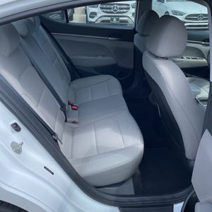 صورة مصغرة 35 لـ 2017 Hyundai ELANTRA SE