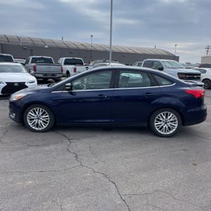 FORD FOCUS TITANIUM - 3