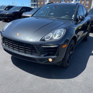 PORSCHE MACAN S - 1