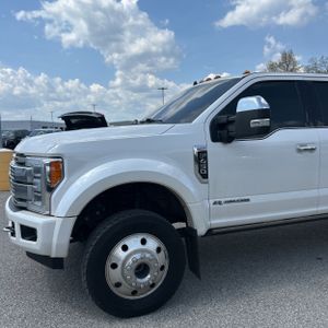 FORD F-450 SUPER DUTY PLATINUM - 2