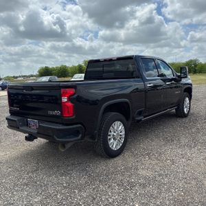 CHEVROLET SILVERADO 2500HD HIGH COUNTRY - 8