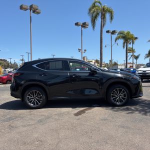LEXUS NX 350H PREMIUM - 10