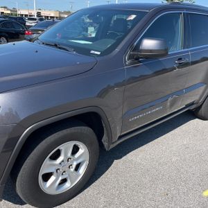 صورة 2 لـ 2015 JEEP GRAND CHEROKEE LAREDO