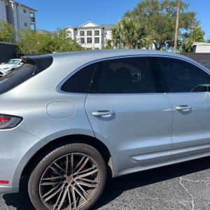 PORSCHE MACAN S - 9