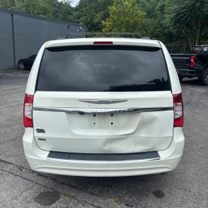 صورة 7 لـ 2012 Chrysler TOWN AND COUNTRY TOURING