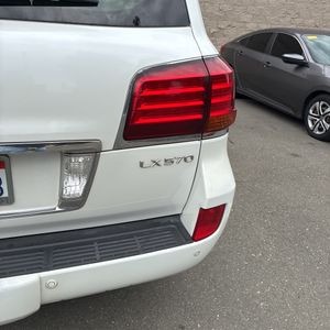2008 Lexus LX 570 BASE 照片 23