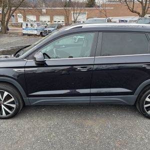 VOLKSWAGEN TAOS SE - 4