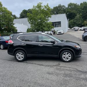 صورة 10 لـ 2015 Nissan ROGUE SV