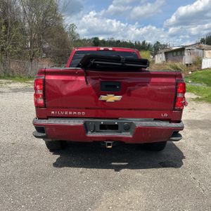 CHEVROLET SILVERADO 1500 LD LT Z71 - 7