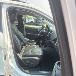 صورة مصغرة 33 لـ 2019 JEEP CHEROKEE LIMITED