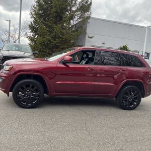 JEEP GRAND CHEROKEE ALTITUDE - 3