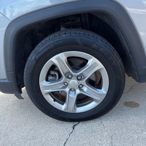 2024 JEEP COMPASS LATITUDE — миниатюра 17