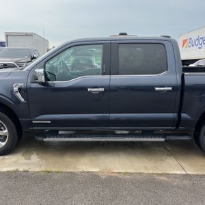 FORD F-150 LARIAT - 4