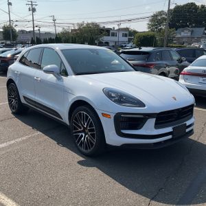 2024 Porsche MACAN S — фото 12