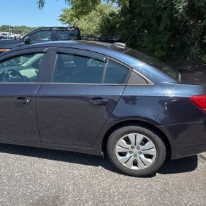 صورة 6 لـ 2015 Chevrolet CRUZE LS AUTO