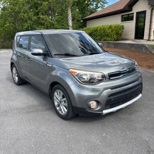 KIA SOUL + - 10