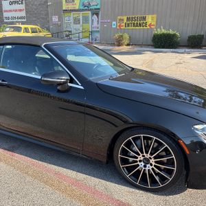 صورة مصغرة 13 لـ 2023 Mercedes-BENZ E-CLASS