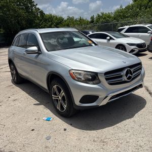 صورة مصغرة 12 لـ 2016 Mercedes-BENZ GLC