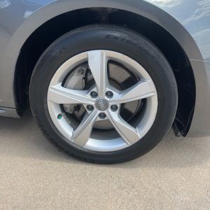صورة مصغرة 20 لـ 2019 AUDI A4 PREMIUM