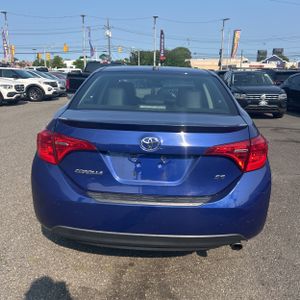 2017 Toyota COROLLA SE 照片 7