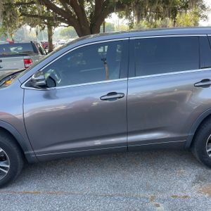 TOYOTA HIGHLANDER - 4