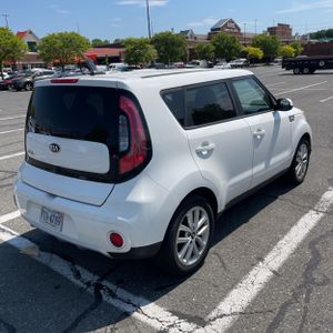 KIA SOUL + - 8