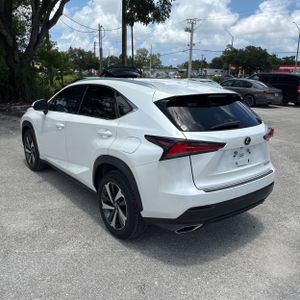 صورة 5 لـ 2021 Lexus NX 300 BASE