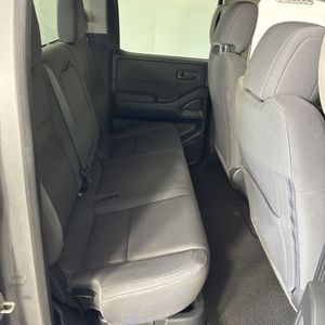 صورة مصغرة 32 لـ 2022 Nissan FRONTIER S