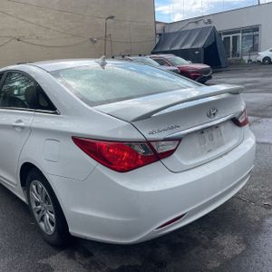 HYUNDAI SONATA GLS - 5