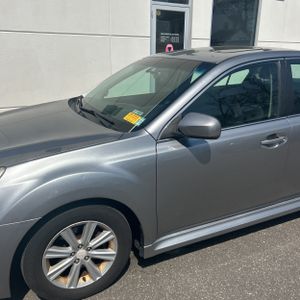 SUBARU LEGACY PREMIUM - 2