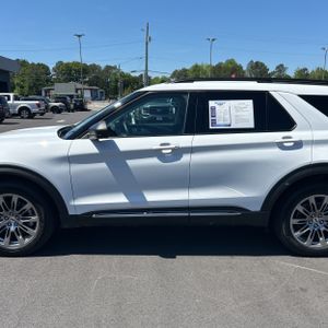 FORD EXPLORER ACTIVE - 4