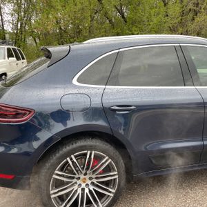 PORSCHE MACAN GTS - 9