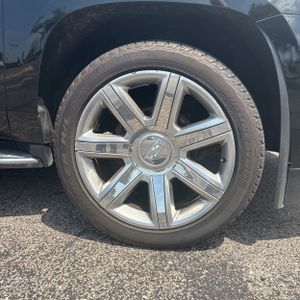 2019 Cadillac ESCALADE LUXURY 缩略图 20