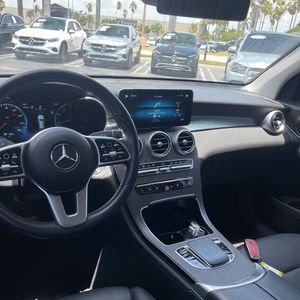 صورة مصغرة 35 لـ 2022 Mercedes-BENZ GLC